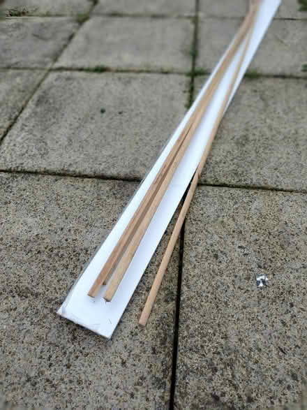 Photo of free length of plastic skirting (Bowerham LA1) #1