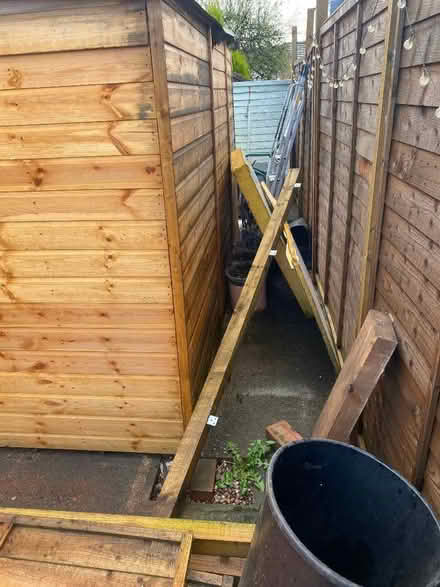 Photo of free 6ft Fence Panel and Post x 2 (Wilmslow SK9) #4