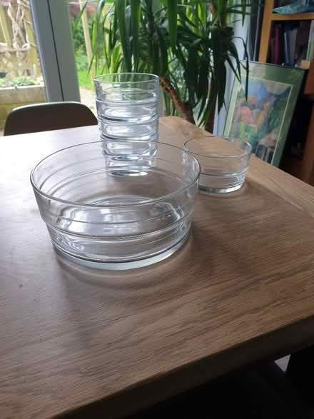 Photo of free Trifle bowl and 5 small bowls (Middleyard GL10) #1