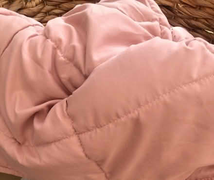 Photo of free Weighted blanket, large 8kg (Craigmillar Park EH16) #1