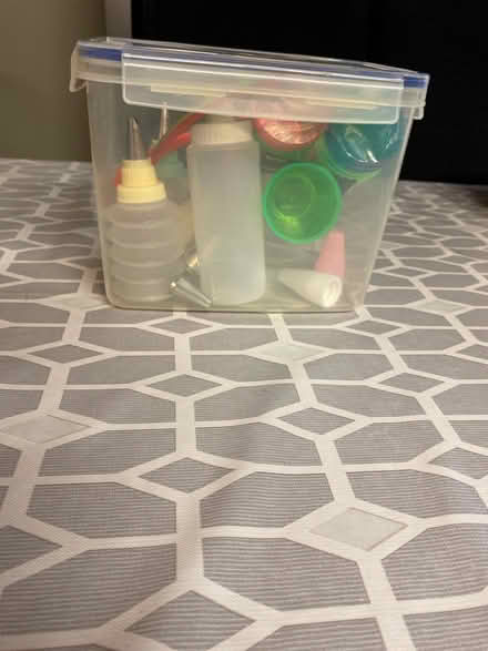Photo of free icing/ kitchen equipment (HA2) #2
