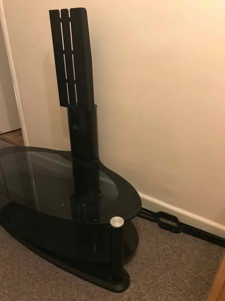 Photo of free tv stand + lamp (Oakway area NN8) #1