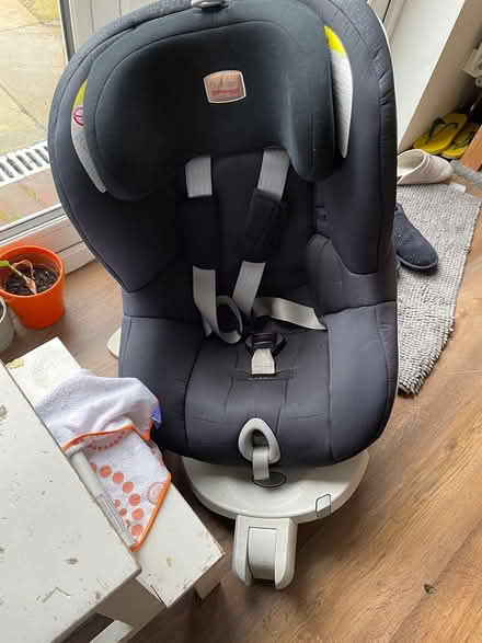 Photo of free Car seat - Britax swivel/360 (Ballyfermot) #1