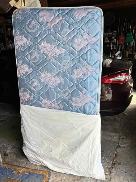 Photo of free single mattress good condition (32 Ridge Road, 48069) #1