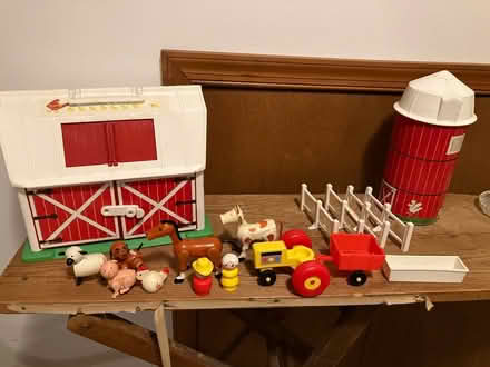 Photo of free Fisher Price Barn (Clover Hill) #1