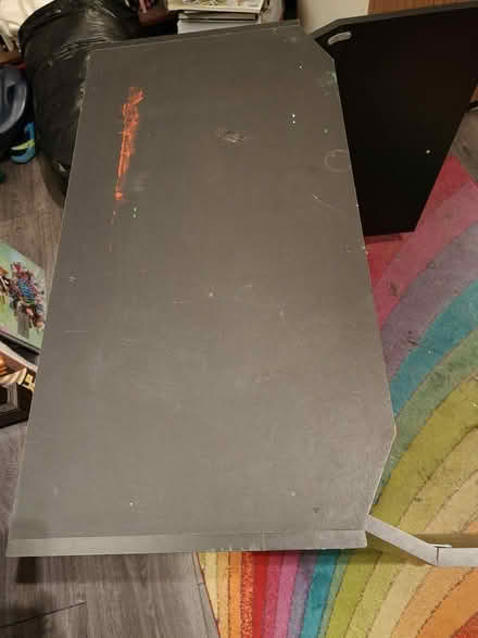 Photo of free TV/fish tank cabinet (Earlswood RH1) #3