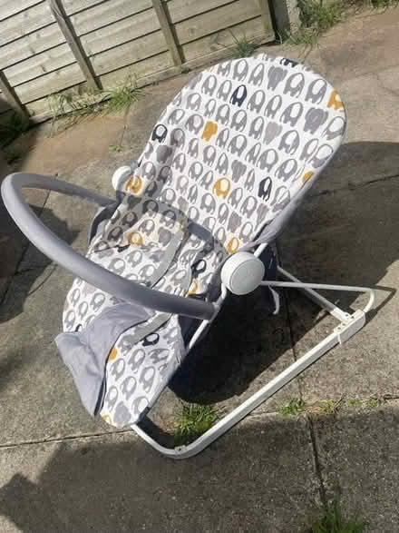 Photo of free Grey Baby bouncer (Wolverhampton WV10) #4