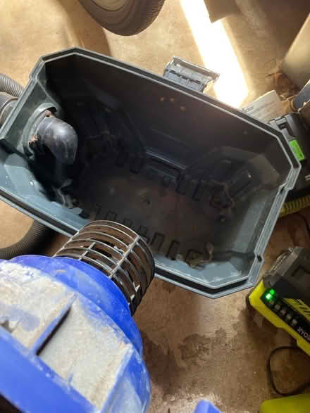 Photo of free Shop vac 5 gallon (Culpeper near Country Club) #2