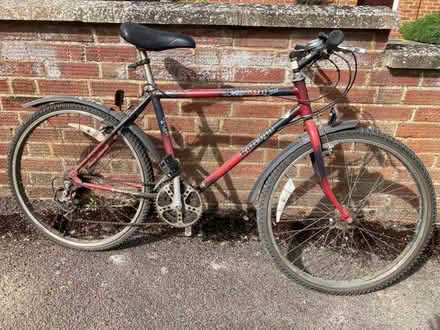 Photo of free Men's mountain bike (for repair, parts, scrap metal) (West Hitchin SG5) #1