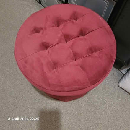 Photo of free Storage box & wall hang (E16) #1