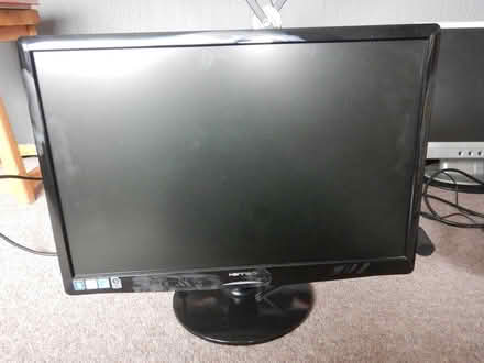 Photo of free Computer bits (Horndean, PO8) #2