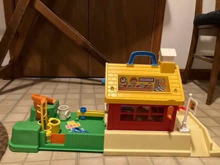 Photo of free Fisher Price School House (Clover Hill) #3