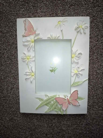 Photo of free Ceramic photo frame (Mickleover DE3) #1