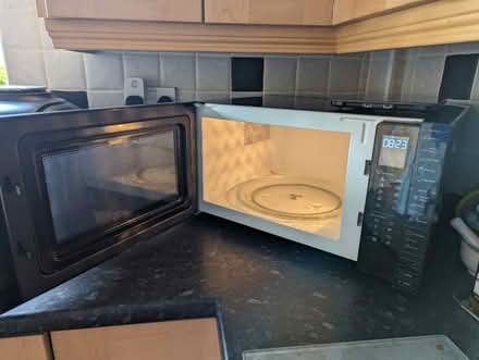 Photo of free Microwave 30l (Lower Penwortham PR1) #1
