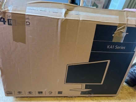 Photo of free Computer monitor screen (Freehold LA1) #1