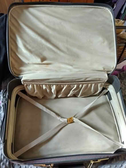 Photo of free Vintage Samsonite case (Burnage M19) #1