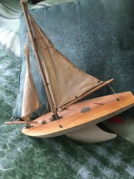 Photo of free Model yacht (Belle Vue) #1