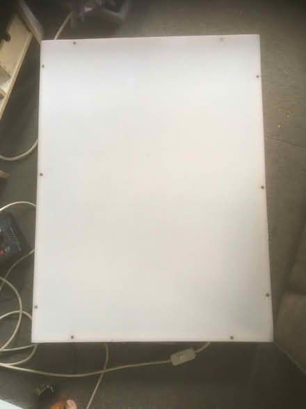 Photo of free Light box 80cm x 60cm working (Allestree DE22) #4