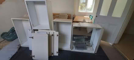 Photo of free Assorted kitchen units and worktop (Hove BN3) #1