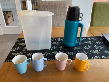 Photo of free Flask and cups (Dunston S41) #1