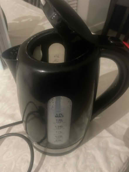 Photo of free Black kettle (RM13) #2