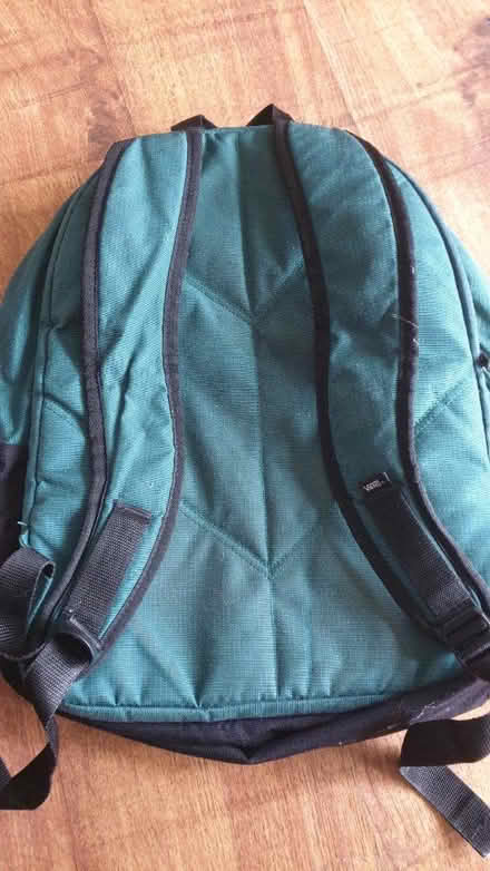 Photo of free Vans backpack (TW7) #2