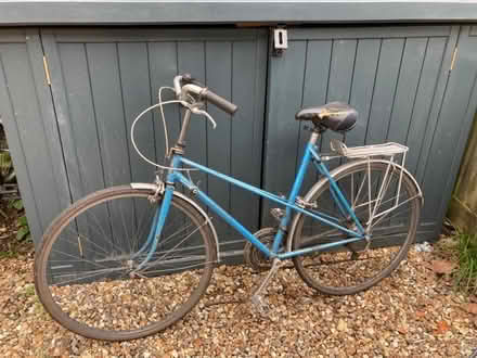 Photo of free Vintage bike (Caversham Heights RG4) #1