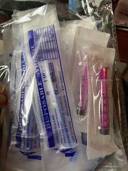 Photo of free One time use syringes (SE19) #1