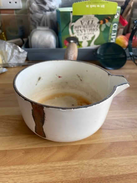 Photo of free Small le creuset pot (PO6) #2
