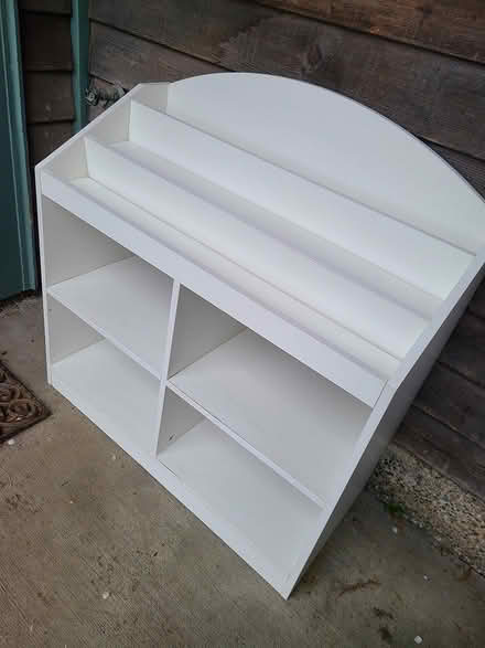 Photo of free Small Whie Bookcase Kid's? (Montlake) #3