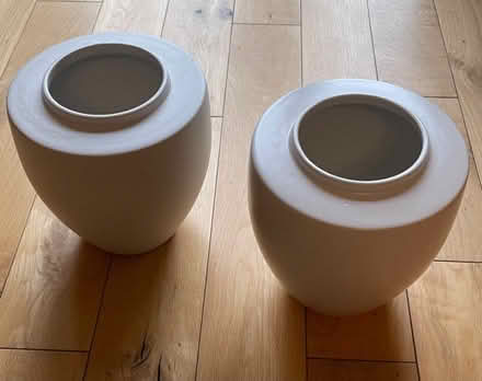 Photo of free Vases (Quinton B32) #1
