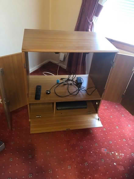 Photo of free Tv unit (Gracemount EH17) #4