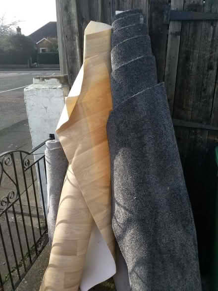 Photo of free Carpet (Plumstead SE18) #1