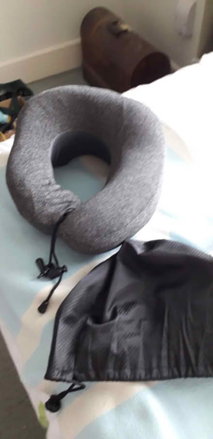 Photo of free Neck cushion (Welling DA16) #1