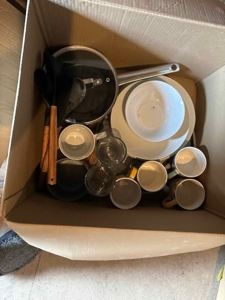 Photo of free Uni stuff/first home (TN35 Ore) #1