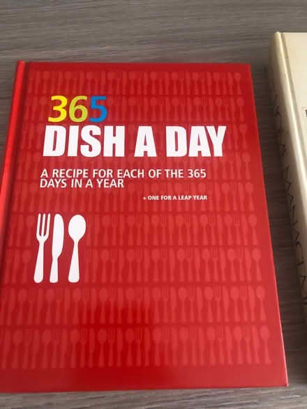 Photo of free 3 cookery books (UB5) #2