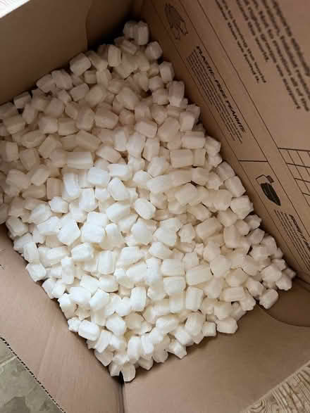 Photo of free Bubblewrap and packing peanuts (Gardeners Green RG40) #2