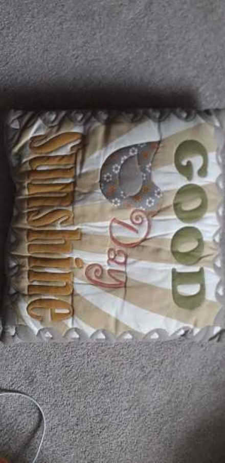 Photo of free Selection of cushions (Cogges OX28) #1