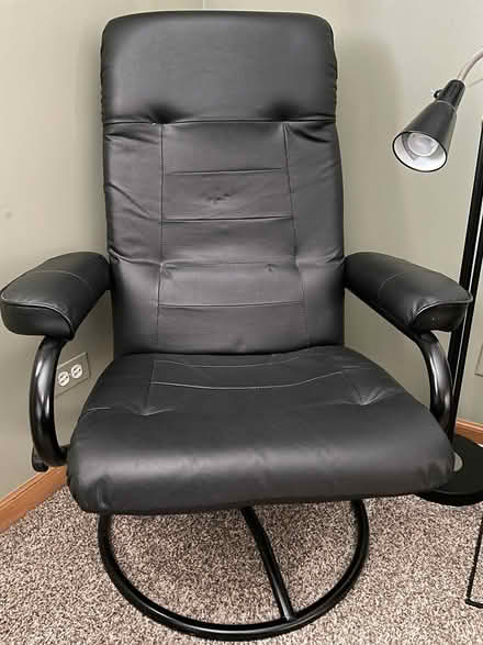 Photo of free Chair (Downtown Naperville) #1