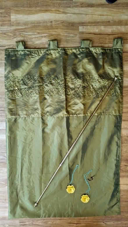 Photo of free Complete curtain set (Sandford BH20) #1