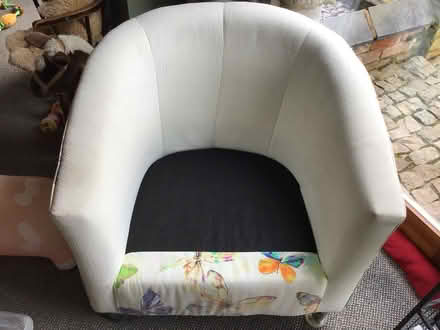 Photo of free Tub chair (LE67 Markfield) #4