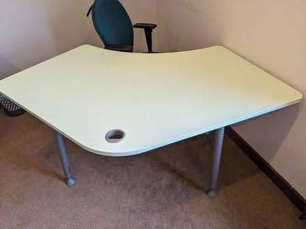 Photo of free Office Desk (Edgeley, SK3) #2