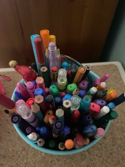 Photo of free Assorted coloured pens (New Malden) #1