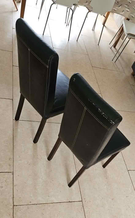 Photo of free Dining chairs - pair (Forest Hill OX33) #3