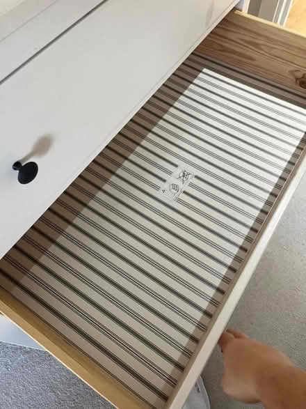 Photo of free chest of draws (Putney SW15) #4