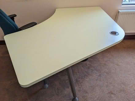 Photo of free Office Desk (Edgeley, SK3) #1