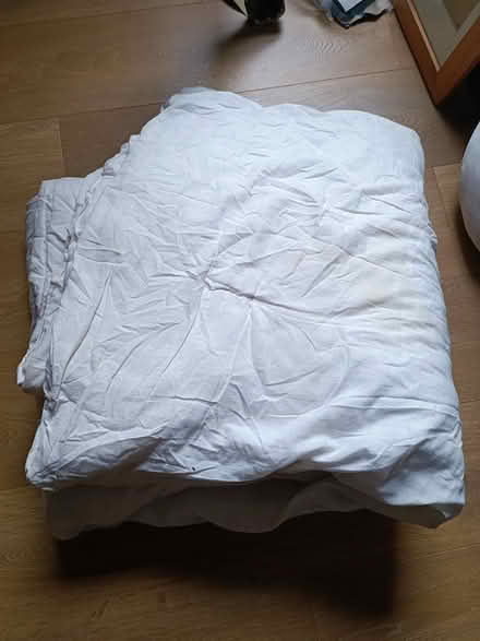 Photo of free Old patched sinthetic double duvet (Meersbrook/Norton Lees S8) #2