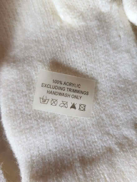 Photo of free Women's cream scarf and gloves (Hunton Bridge WD4) #2