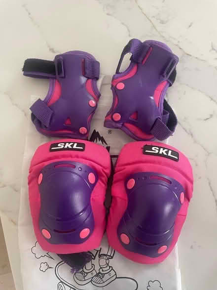 Photo of free Knee/hand protectors for 4-7 years old (Colchester CO4) #1