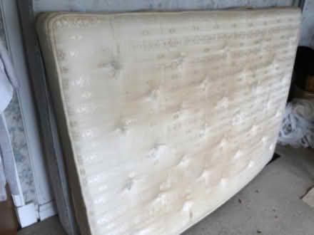 Photo of free Double mattress (Bucknell SY7) #2